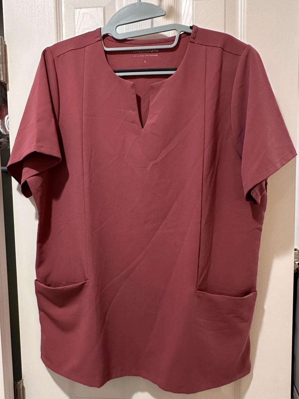 Mandala • 5 Pocket Notch Neck Scrub Top • Deep Mauve • Size Large
